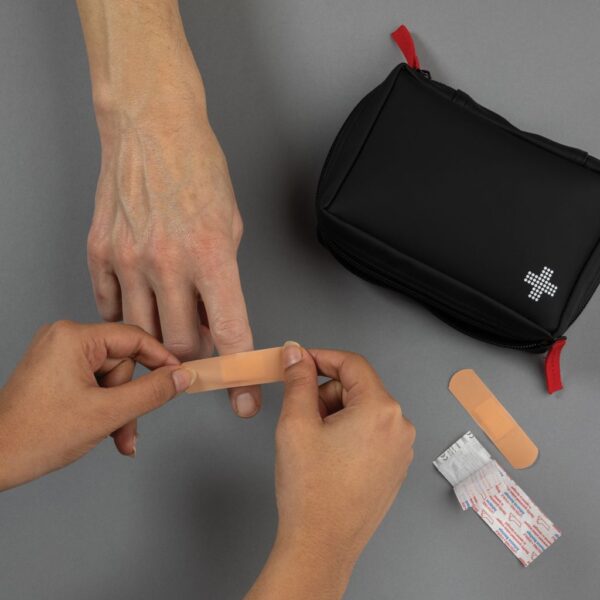 RCS recycled nubuck PU pouch  first aid set P265.411