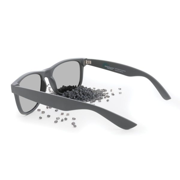 GRS recycled plastic sunglasses P453.962