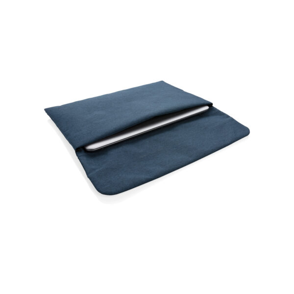 Magnetic closing 15.6" Laptop sleeve PVC free P788.085